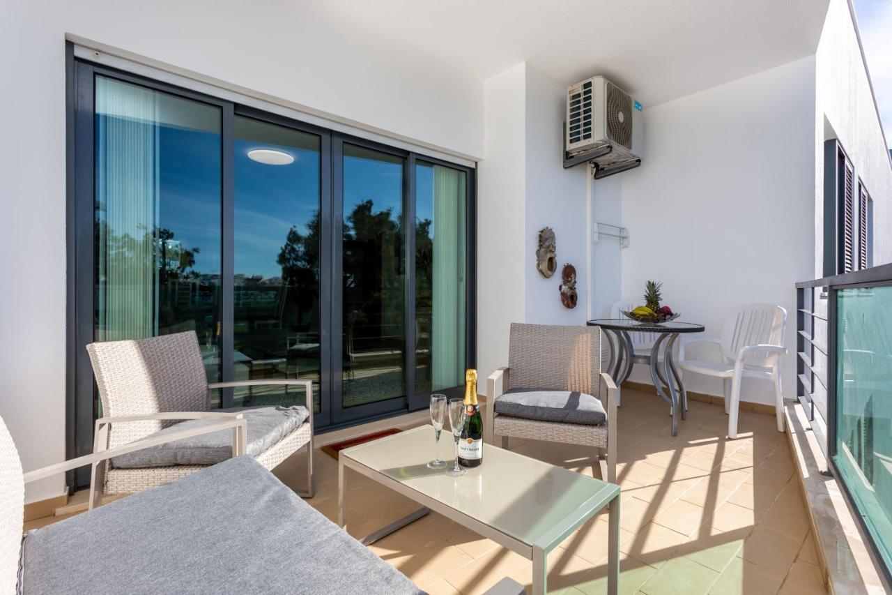 Sacha'S Sweet Home, Lovely 2 Bedroom Apartment, Walking Distance To Town, Beach And Marina Λάγος Εξωτερικό φωτογραφία