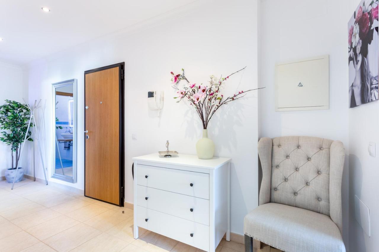 Sacha'S Sweet Home, Lovely 2 Bedroom Apartment, Walking Distance To Town, Beach And Marina Λάγος Εξωτερικό φωτογραφία